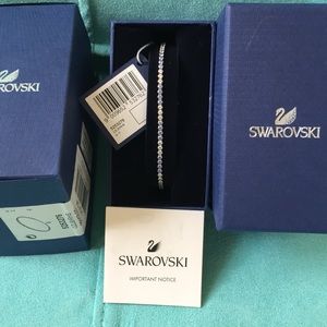 💯authentic Swarovski bracelet
